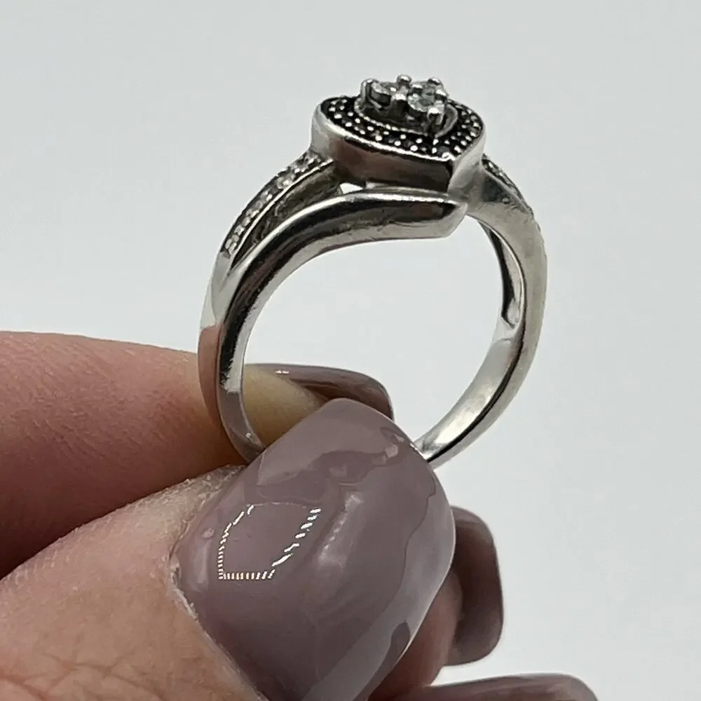 Sterling Silver Size 7 Elevated Heart Ring 925 Vintage